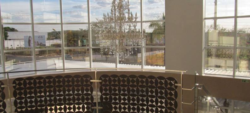 卡姆尔广场酒店(Kamur Plaza Hotel)图片