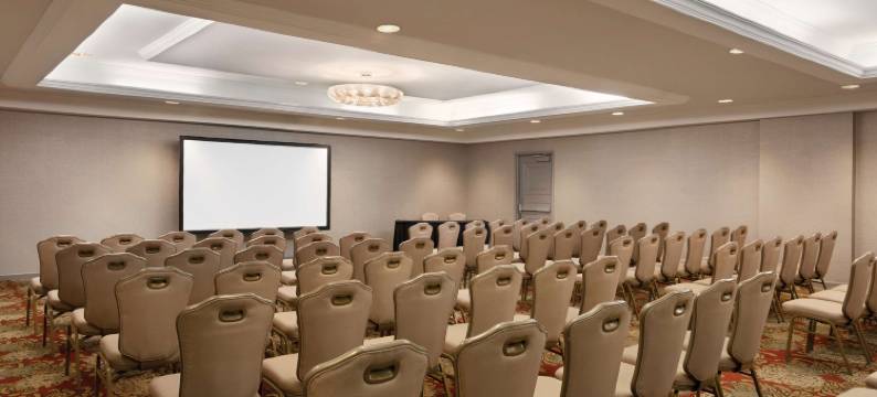 雷内克萨欧弗兰帕克丽笙酒店(Radisson Hotel Lenexa Overland Park)图片