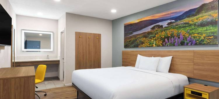 贝克斯菲尔德温德姆戴斯酒店(Days Inn by Wyndham Bakersfield)图片