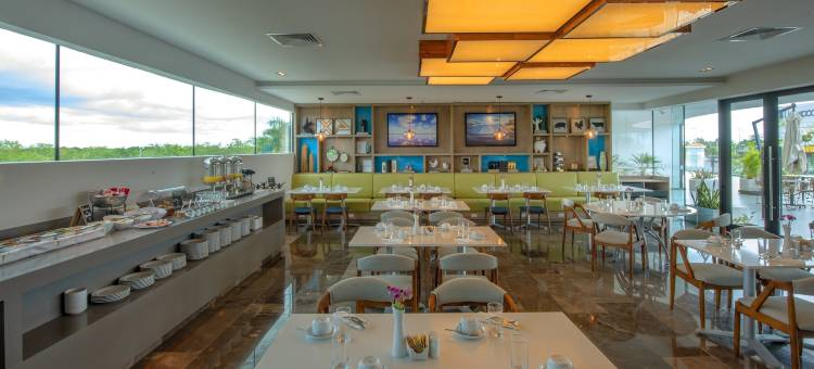 梅尼达拉伊斯拉假日套房酒店(Holiday Inn & Suites Merida la Isla)图片