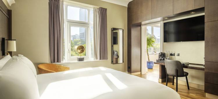 布鲁塞尔希尔顿逸林酒店(DoubleTree by Hilton Brussels City)图片