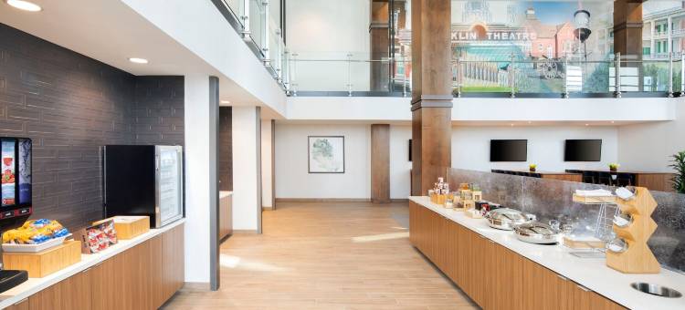 万豪弗兰克林温泉万枫酒店(Fairfield Inn & Suites Franklin Cool Springs)图片