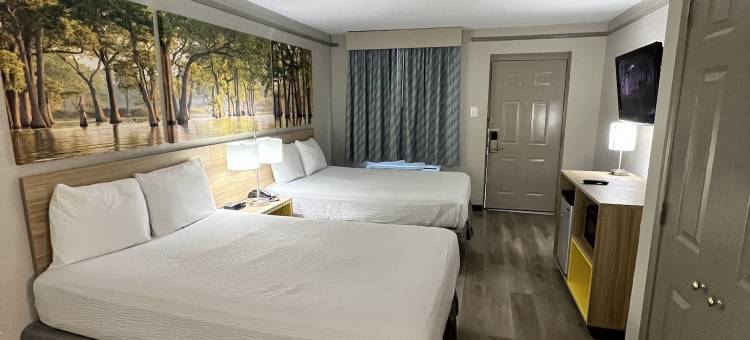 萨尔弗长住酒店(Sulphur Extended Stay)图片