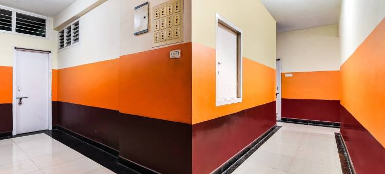 精准 36583 斯里尼瓦瑟住宅酒店(Hotel O Srinivasa Residency Lodge)图片