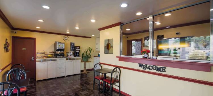 布达奥斯汀南美洲最佳价值酒店(Americas Best Value Inn Buda)图片