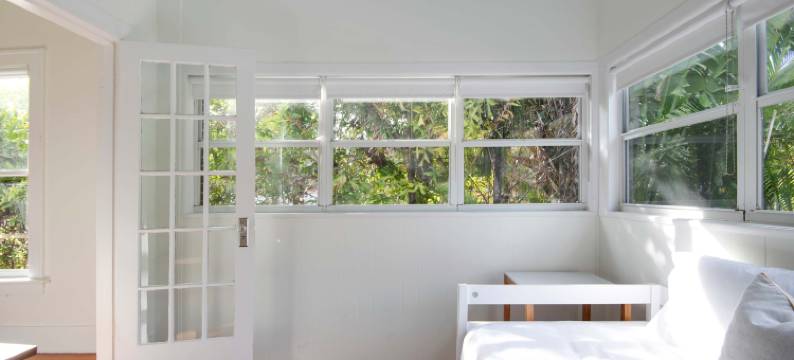 Charming Retreat with Private Balcony and Garden Oasis - Gorgeous Escape图片