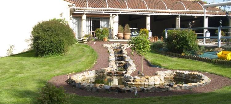 德利拉斯里莱丝酒店(Hôtel Au Relais des Lilas)图片