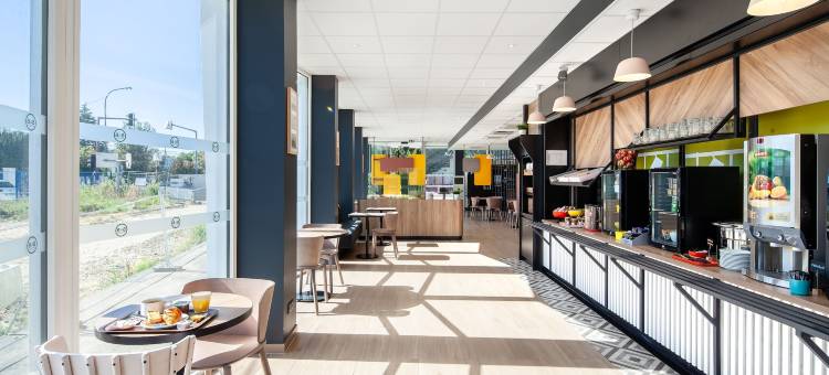 B&B HOTEL贡比涅火车站TGV(B&B Hotel Massy Gare TGV)图片