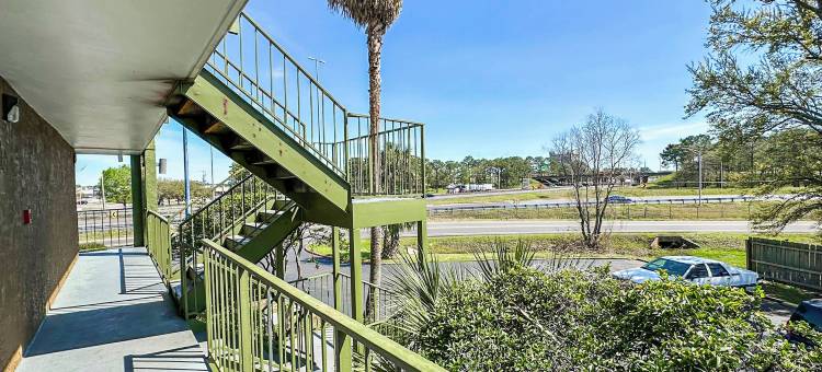 OYO 莫比尔酒店 - 阿拉巴马 I-65 机场大道(OYO Hotel Mobile, Al I-65 at Airport Blvd)图片