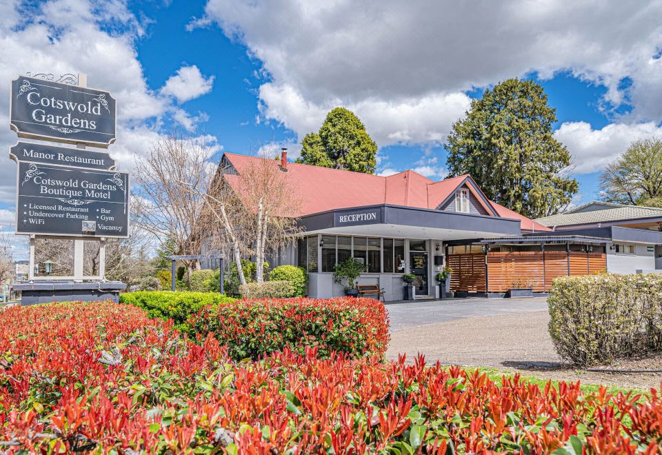 Cotswold GardensHotel Overview