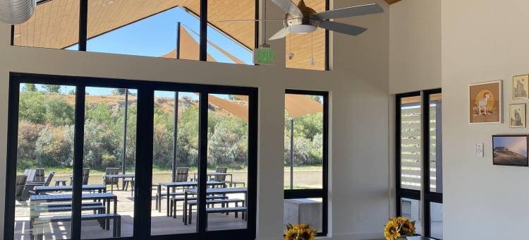 埃迪营地(Camp Eddy)图片