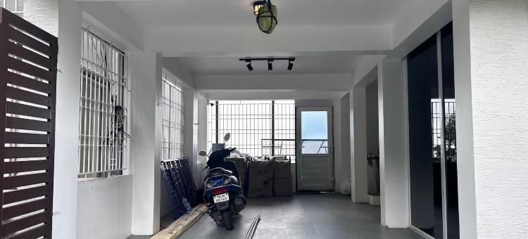 勒卡拉杰草地(Le Karaj Meadows)图片