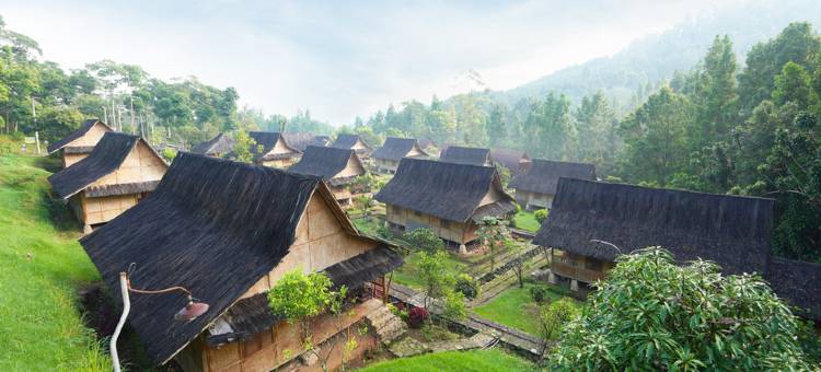 甘榜卡鲁亨苏坦拉贾别墅(Villa Kampung Karuhun Sutan Raja)图片