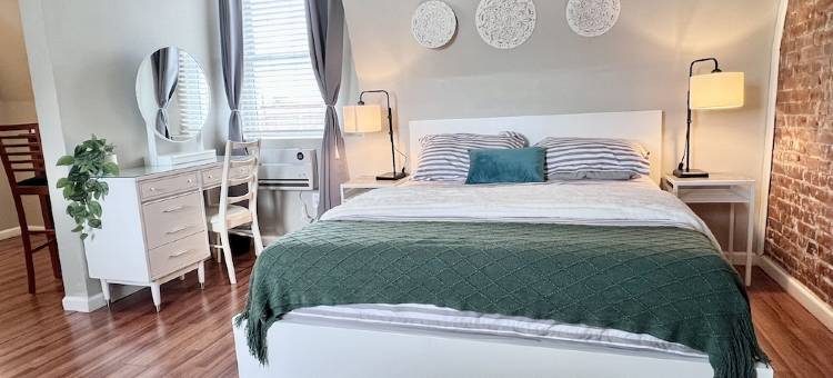Tower Grove 3rd Floor Studio - 4mi to SLU & Barnes - Shared Laundry Pet Friendly图片