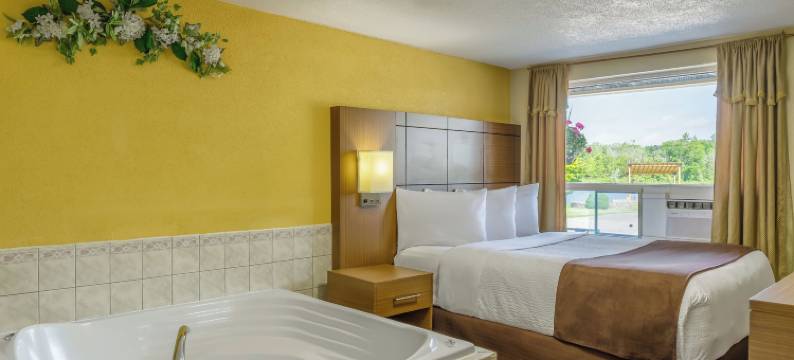 Motel 6 坎贝尔福德, 安大略(Motel 6 Campbellford, on)图片