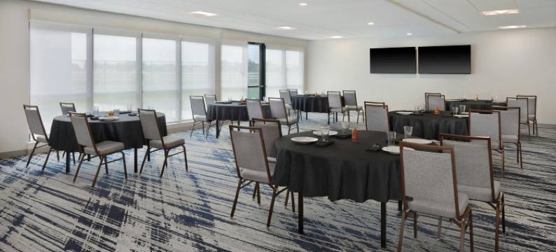 哥伦布万枫酒店(Fairfield by Marriott Inn & Suites Columbus)图片