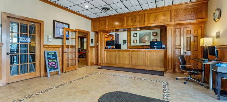 舒适套房酒店(Comfort Inn & Suites)图片