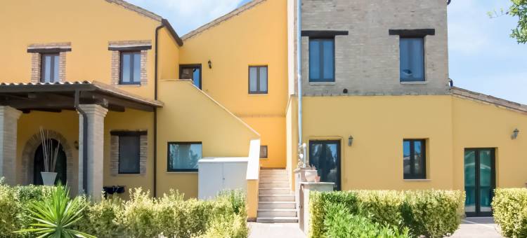 Apartment in Marche near Sandy Beaches图片