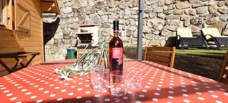 Riverside Chalet Retreat图片