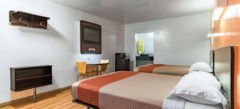 加州纳雄耐尔城6号汽车旅馆(Motel 6 National City, CA)图片