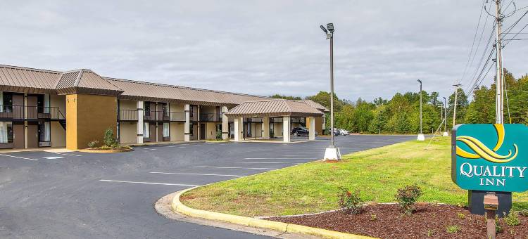 凯艺酒店(Quality Inn Forest City)图片