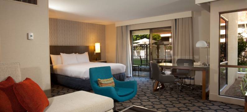 棕榈泉希尔顿酒店(Hilton Palm Springs)图片