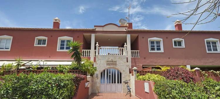 Holiday Home in Puerto near Playa Jardin图片