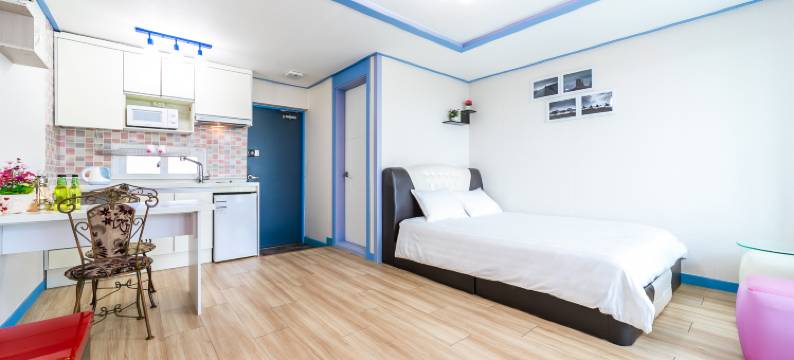 江华海明威旅馆(Ganghwa Hemingway Spa Pension)图片