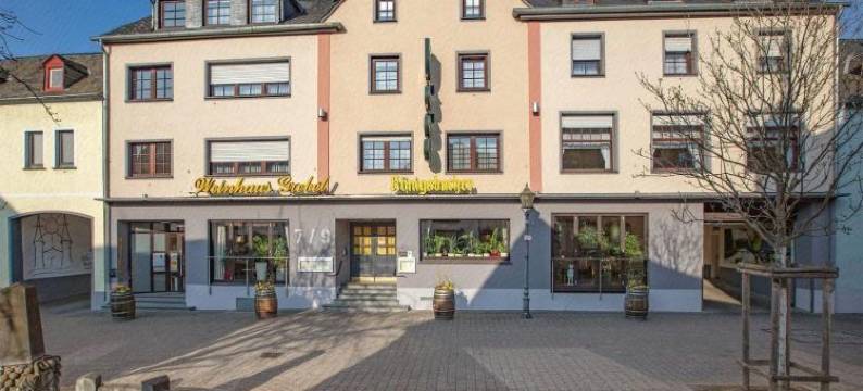 维恩豪斯格列伯餐厅酒店(Hotel-Restaurant Weinhaus Grebel)图片