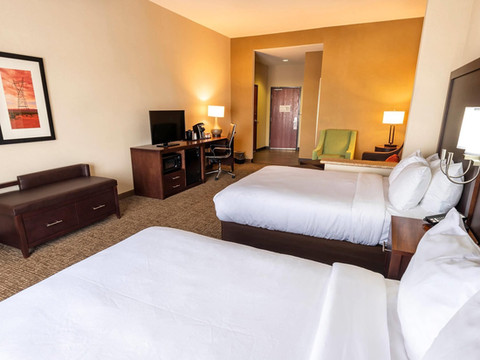 西凤凰城古德伊尔舒适套房酒店