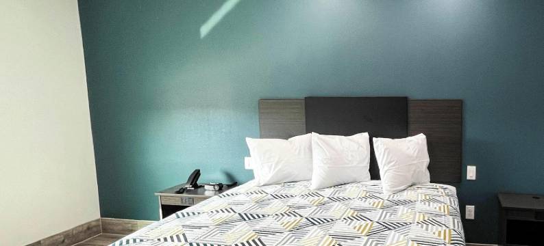 Studio 6 休斯顿，德克萨斯州 – 佩尔兰/医疗中心(Studio 6 Houston, TX – Pearland/Medical Center)图片