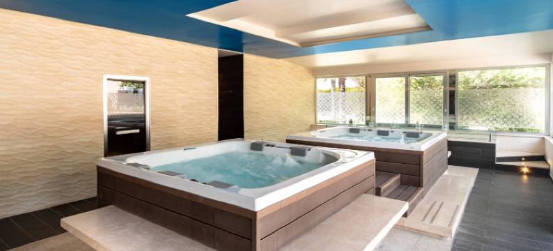 科特洛萨达度假酒店及水疗中心 - 限成人(Hotel Corte Rosada)图片