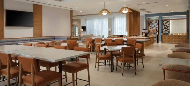 本图拉奥克斯纳德SpringHill Suites酒店(SpringHill Suites by Marriott Ventura Oxnard)图片