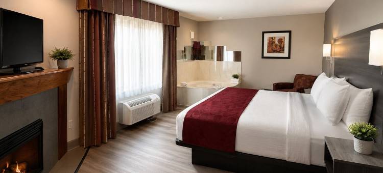 普拉特城KCI机场温德姆华美达酒店(Ramada by Wyndham Platte City KCI Airport)图片