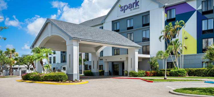 迈尔斯堡希尔顿Spark酒店(Spark by Hilton Fort Myers)图片