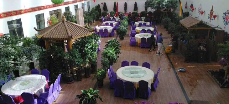 玛多天河酒店图片