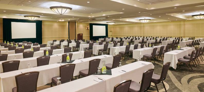 希尔顿堪萨斯城机场酒店(Hilton Kansas City Airport)图片