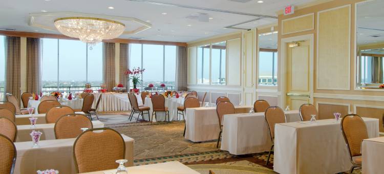 特许托伦斯市南部湾希尔顿逸林酒店(DoubleTree by Hilton Torrance - South Bay)图片