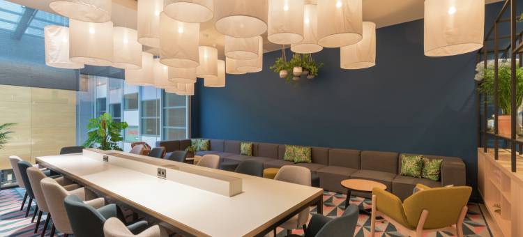 乌特勒支中央车站希尔顿欢朋酒店(Hampton by Hilton Utrecht Central Station)图片
