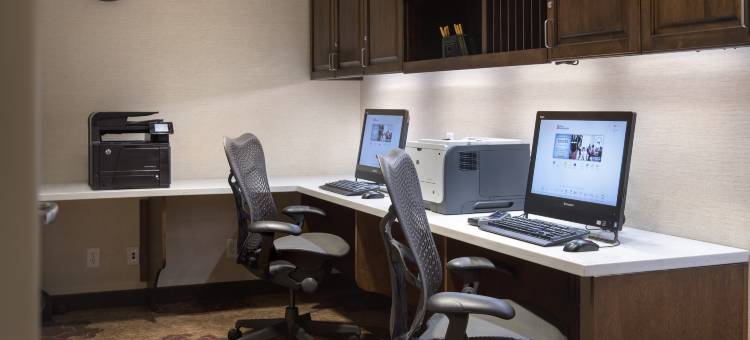 芝加哥市中心河滨步道希尔顿花园酒店(Hilton Garden Inn Chicago Downtown Riverwalk)图片