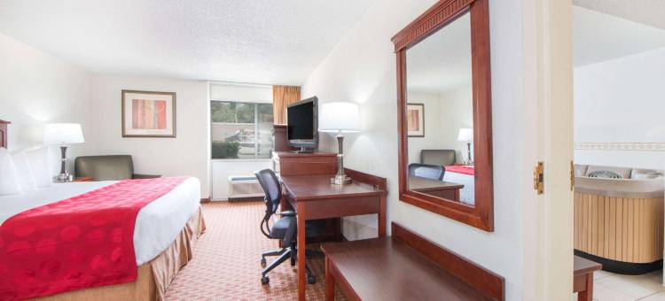 伊尼德华美达酒店(Ramada by Wyndham Enid)图片