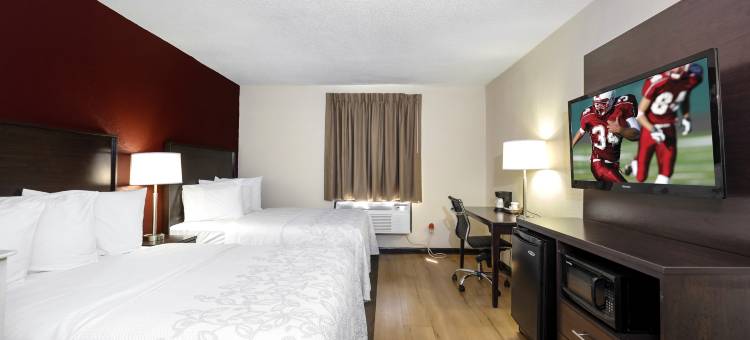 欧佩莱卡红屋顶普拉斯套房旅馆(Red Roof Plus+ & Suites Opelika)图片