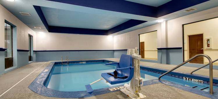 智选假日套房酒店月桂树(Holiday Inn Express & Suites Laurel)图片