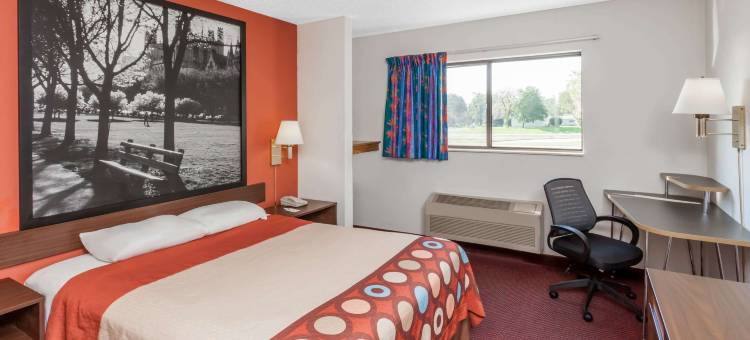 华盛顿-皮奥里亚地区速8酒店(Super 8 by Wyndham Washington/Peoria Area)图片