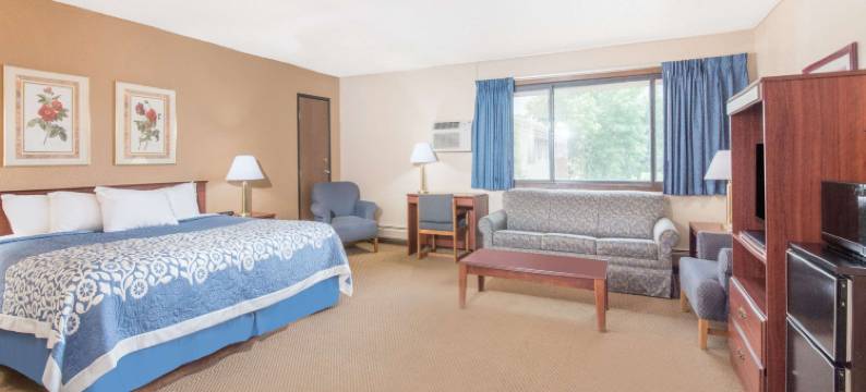苏福尔斯城机场温德姆戴斯酒店(Days Inn by Wyndham Sioux Falls Airport)图片
