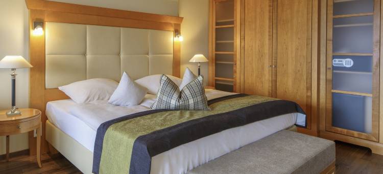 塞格宏酒店(Hotel Saigerhöh Wellness Spa Golf Wandern über Dem Titisee)图片