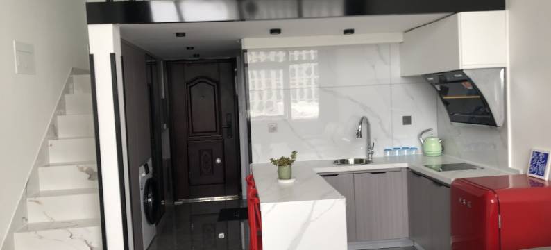 斐斐民宿(隆泰路分店)图片