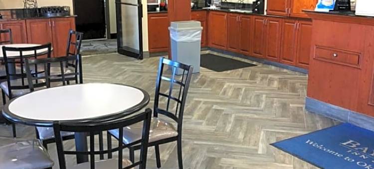 俄克拉何马城机场温德姆呗盟套房酒店(Baymont by Wyndham Oklahoma City Airport)图片