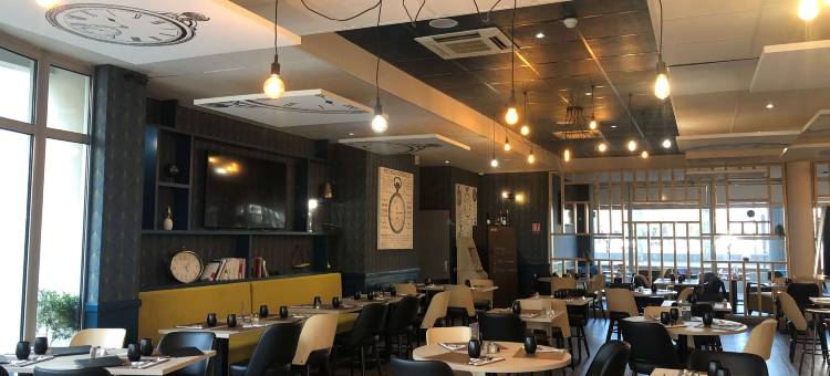 图尔基里亚德酒店-圣皮埃尔德科斯-车站(Kyriad Tours - Saint Pierre des Corps - Gare)图片