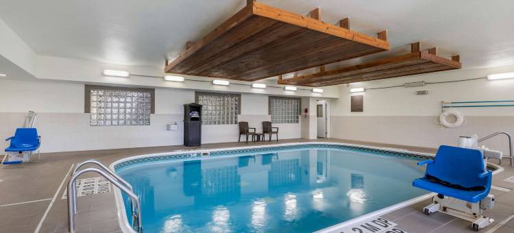 柯林斯堡大学附近舒适套房酒店(Comfort Suites Fort Collins Near University)图片